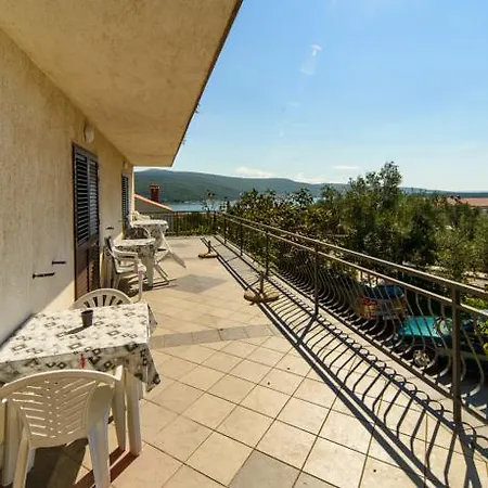 Apartmani Katica Kornic Exterior photo
